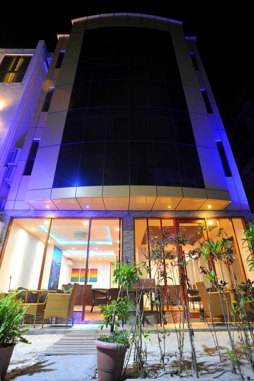 Turquoise Residence By Ui Hulhumale Exterior photo